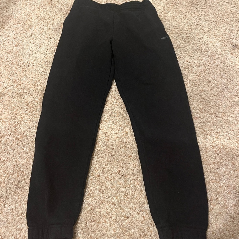 Black Aritzia Sweatpants